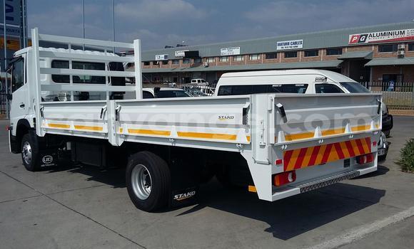 Buy Used Nissan UD White Truck in Mariental in Namibia Buy Used Nissan UD White Truck in Mariental in Namibia