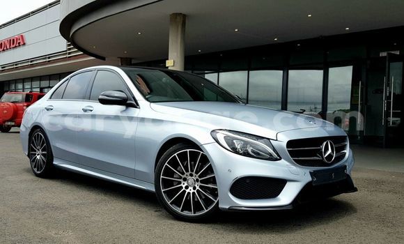 Buy Used Mercedes-Benz C–Class Silver Car in Grootfontein in Namibia Buy Used Mercedes-Benz C–Class Silver Car in Grootfontein in Namibia