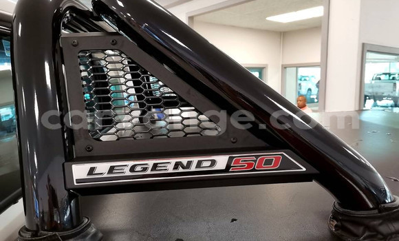 Acheter Occasion Voiture Toyota Hilux Blanc à Windhoek, Namibie Acheter Occasion Voiture Toyota Hilux Blanc à Windhoek, Namibie