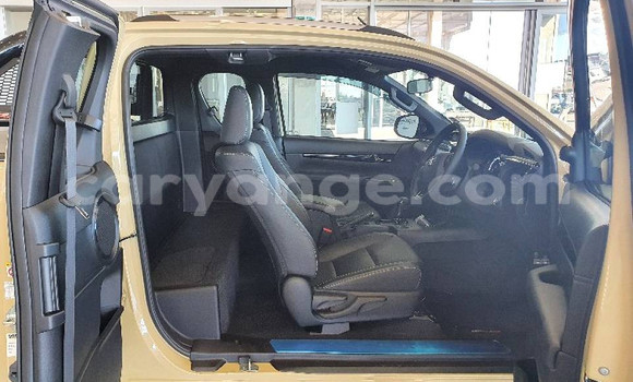 Buy Used Toyota Hilux Beige Car in Windhoek in Namibia Buy Used Toyota Hilux Beige Car in Windhoek in Namibia