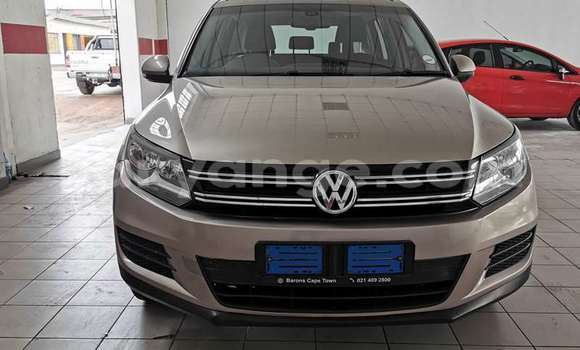 Buy Used Volkswagen Tiguan Brown Car in Katima Mulilo in Caprivi Buy Used Volkswagen Tiguan Brown Car in Katima Mulilo in Caprivi
