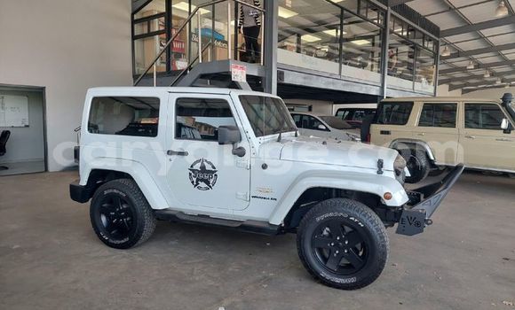Buy Used Jeep Wrangler White Car in Windhoek in Namibia Buy Used Jeep Wrangler White Car in Windhoek in Namibia