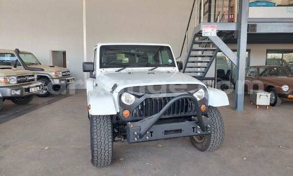Buy Used Jeep Wrangler White Car in Windhoek in Namibia Buy Used Jeep Wrangler White Car in Windhoek in Namibia