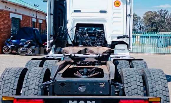 Acheter Occasion Utilitaire Man M2000 Blanc à Henties Bay, Erongo Acheter Occasion Utilitaire Man M2000 Blanc à Henties Bay, Erongo