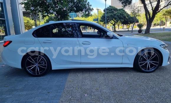 Acheter Occasion Voiture BMW 3–Series Blanc à Windhoek, Namibie Acheter Occasion Voiture BMW 3–Series Blanc à Windhoek, Namibie