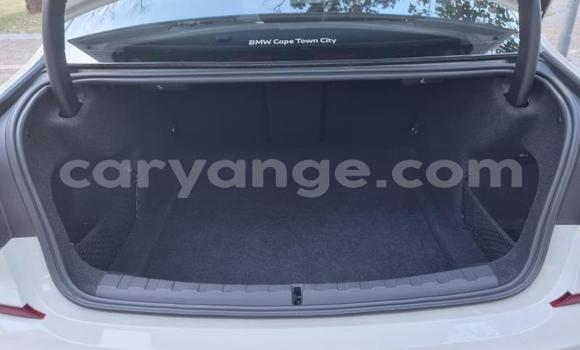 Acheter Occasion Voiture BMW 3–Series Blanc à Windhoek, Namibie Acheter Occasion Voiture BMW 3–Series Blanc à Windhoek, Namibie