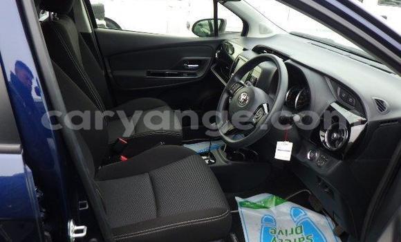 Acheter Import Voiture Toyota Vitz Bleu à Gobabis, Omaheke Acheter Import Voiture Toyota Vitz Bleu à Gobabis, Omaheke