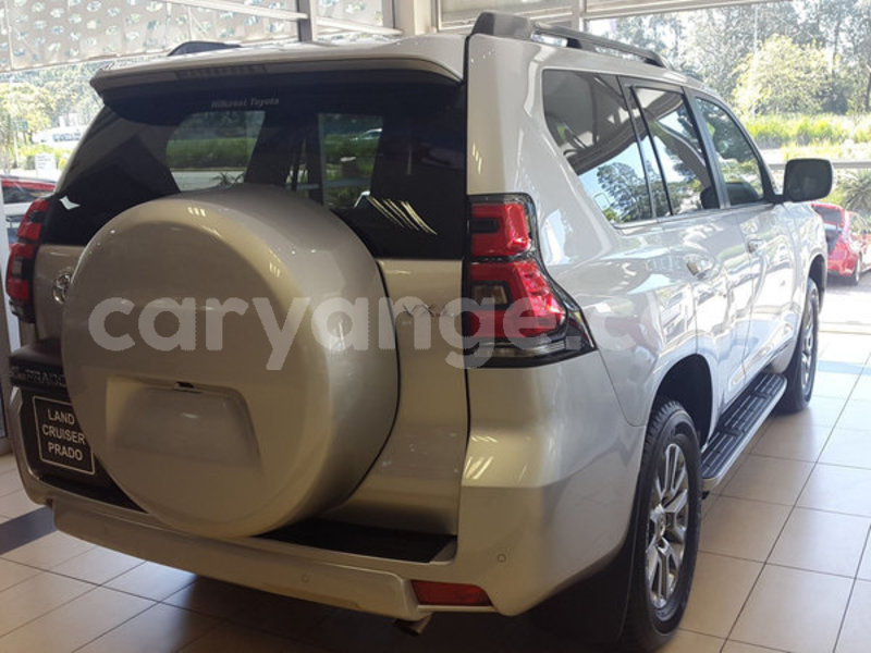 Big with watermark 2017 toyota prado 2