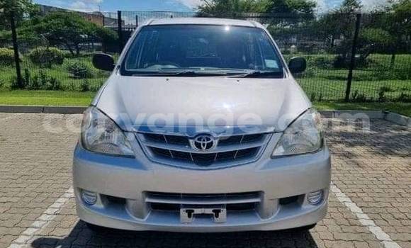 Acheter Occasion Voiture Toyota Avanza Blanc à Windhoek, Namibie Acheter Occasion Voiture Toyota Avanza Blanc à Windhoek, Namibie