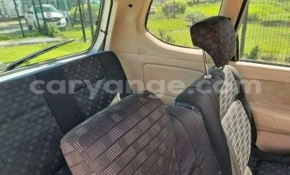 Acheter Occasion Voiture Toyota Avanza Blanc à Windhoek, Namibie Acheter Occasion Voiture Toyota Avanza Blanc à Windhoek, Namibie