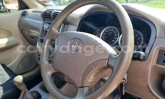 Acheter Occasion Voiture Toyota Avanza Blanc à Windhoek, Namibie Acheter Occasion Voiture Toyota Avanza Blanc à Windhoek, Namibie