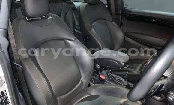 Acheter Occasion Voiture Mini Cooper S clubman Bleu à Luderitz, Karas Acheter Occasion Voiture Mini Cooper S clubman Bleu à Luderitz, Karas