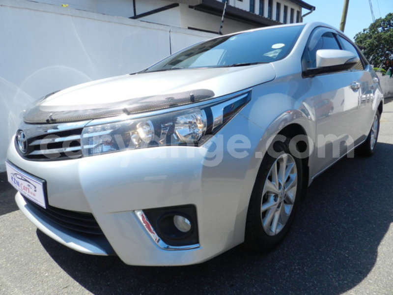 Big with watermark 2016 toyota corolla 1