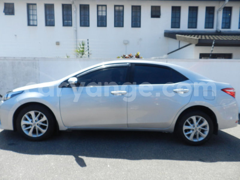 Big with watermark 2016 toyota corolla 2