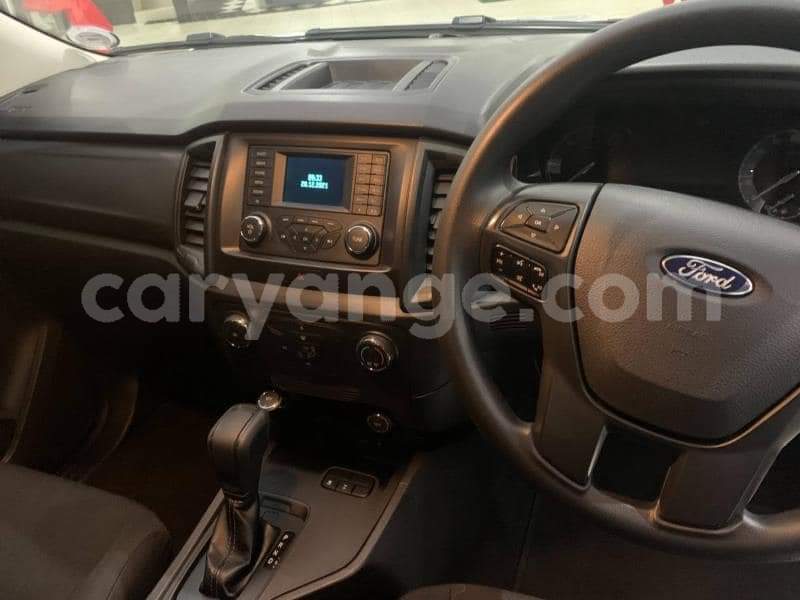 Big with watermark ford ranger namibia windhoek 18781