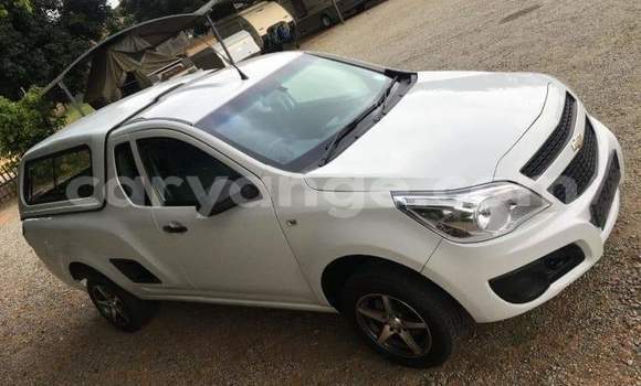 Acheter Occasion Voiture Chevrolet Corsa Blanc à Warmbad, Karas Acheter Occasion Voiture Chevrolet Corsa Blanc à Warmbad, Karas