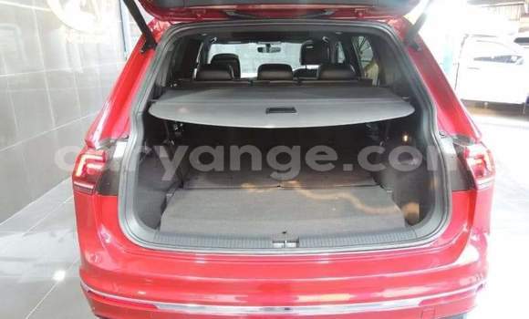 Acheter Occasion Voiture Volkswagen Tiguan Rouge à Windhoek, Namibie Acheter Occasion Voiture Volkswagen Tiguan Rouge à Windhoek, Namibie