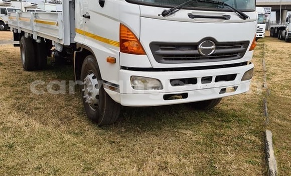 Buy Used Hino Ranger White Truck in Windhoek in Namibia