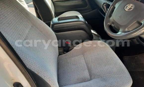 Buy Used Toyota Hi Ace White Car in Windhoek in Namibia Buy Used Toyota Hi Ace White Car in Windhoek in Namibia