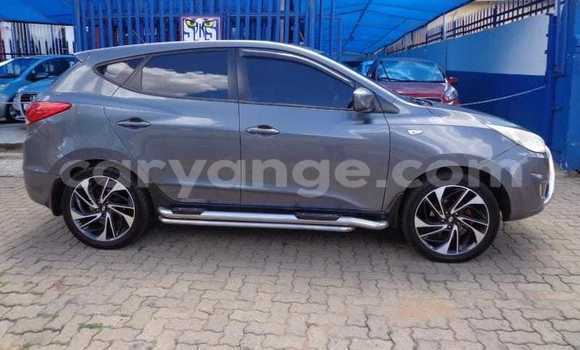 Buy Used Hyundai Ix35 Silver Car in Leonardville in Omaheke Buy Used Hyundai Ix35 Silver Car in Leonardville in Omaheke