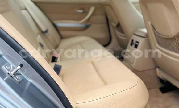 Acheter Occasion Voiture BMW 3–Series Gris à Henties Bay, Erongo Acheter Occasion Voiture BMW 3–Series Gris à Henties Bay, Erongo