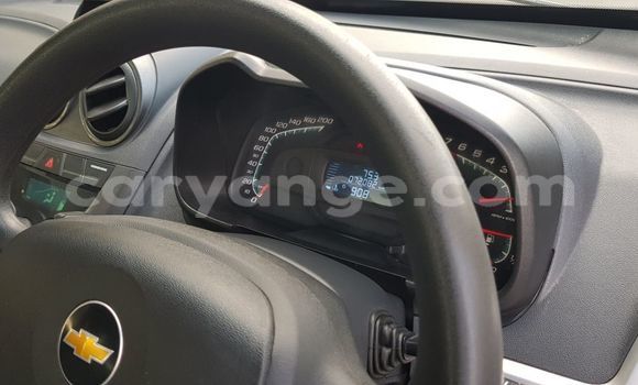 Acheter Occasion Voiture Chevrolet Van Blanc à Swakopmund, Namibie Acheter Occasion Voiture Chevrolet Van Blanc à Swakopmund, Namibie