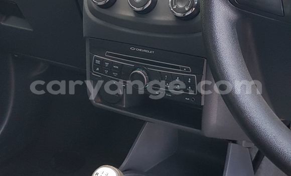 Acheter Occasion Voiture Chevrolet Van Blanc à Swakopmund, Namibie Acheter Occasion Voiture Chevrolet Van Blanc à Swakopmund, Namibie