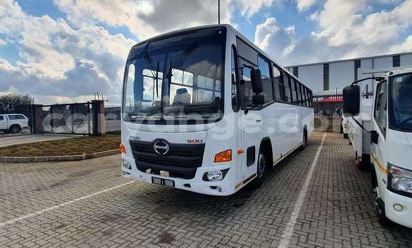 Buy Used Hino 300 Series White Truck in Windhoek in Namibia