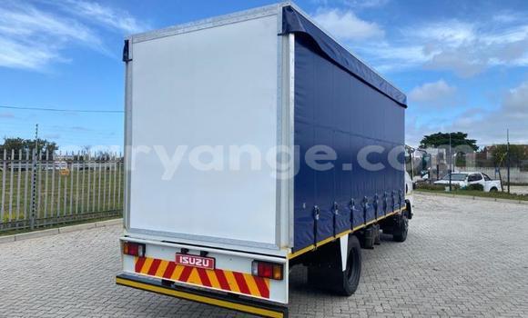 Buy Used Isuzu FTR 850 White Truck in Windhoek in Namibia Buy Used Isuzu FTR 850 White Truck in Windhoek in Namibia