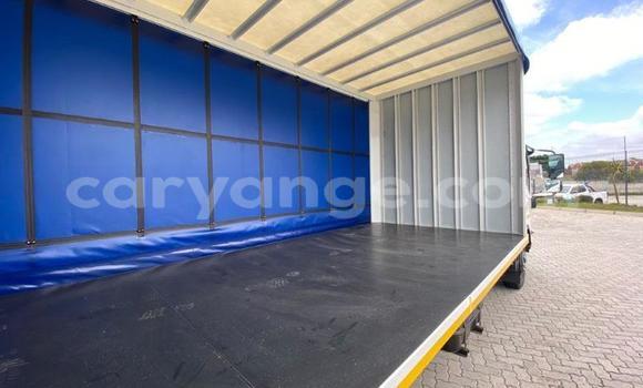 Buy Used Isuzu FTR 850 White Truck in Windhoek in Namibia Buy Used Isuzu FTR 850 White Truck in Windhoek in Namibia