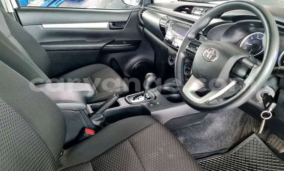 Buy Used Toyota Hilux White Car in Windhoek in Namibia Buy Used Toyota Hilux White Car in Windhoek in Namibia