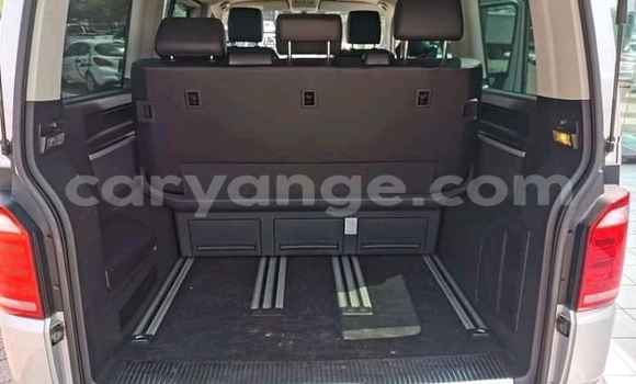 Buy Used Volkswagen Caravelle Silver Car in Windhoek in Namibia Buy Used Volkswagen Caravelle Silver Car in Windhoek in Namibia