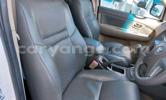 Buy Used Toyota Fortuner White Car in Windhoek in Namibia Buy Used Toyota Fortuner White Car in Windhoek in Namibia