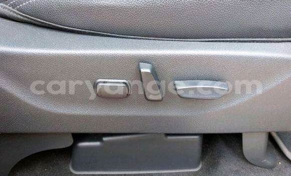 Buy Used Mercedes-Benz X-klasse Concept Red Car in Windhoek in Namibia Buy Used Mercedes-Benz X-klasse Concept Red Car in Windhoek in Namibia