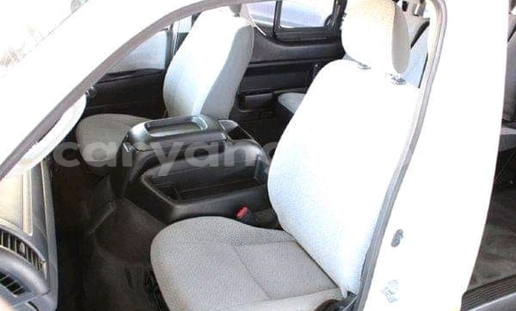 Buy Used Toyota Hi Ace White Car in Windhoek in Namibia Buy Used Toyota Hi Ace White Car in Windhoek in Namibia
