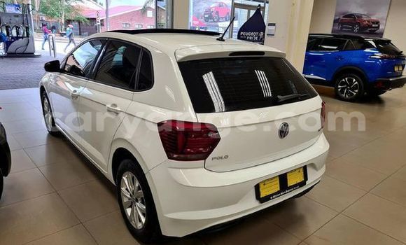 Buy Used Volkswagen Polo White Car in Windhoek in Namibia Buy Used Volkswagen Polo White Car in Windhoek in Namibia