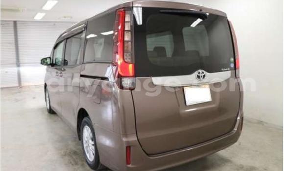 Buy Used Toyota Noah Other Car in Windhoek in Namibia Buy Used Toyota Noah Other Car in Windhoek in Namibia