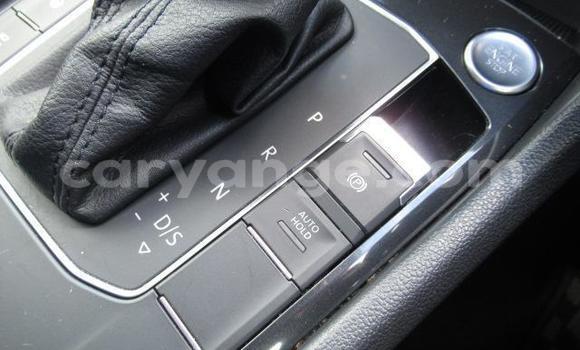 Buy Used Volkswagen Tiguan White Car in Windhoek in Namibia Buy Used Volkswagen Tiguan White Car in Windhoek in Namibia