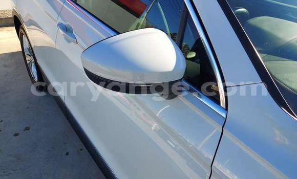 Buy Used Volkswagen Tiguan White Car in Windhoek in Namibia Buy Used Volkswagen Tiguan White Car in Windhoek in Namibia