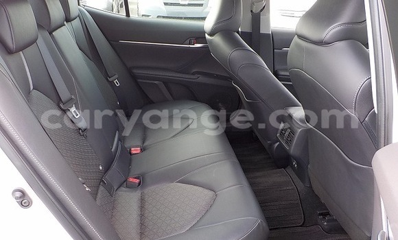 Buy Used Toyota Camry White Car in Gobabis in Omaheke Buy Used Toyota Camry White Car in Gobabis in Omaheke