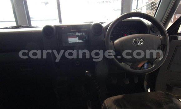 Acheter Occasion Voiture Toyota Land Cruiser Noir à Gobabis, Omaheke Acheter Occasion Voiture Toyota Land Cruiser Noir à Gobabis, Omaheke