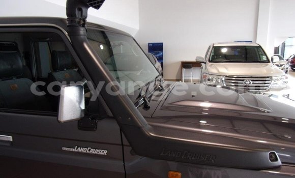 Acheter Occasion Voiture Toyota Land Cruiser Noir à Gobabis, Omaheke Acheter Occasion Voiture Toyota Land Cruiser Noir à Gobabis, Omaheke