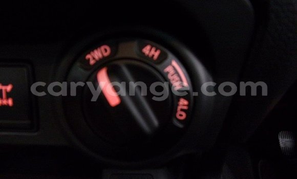 Acheter Occasion Voiture Nissan Navara Gris à Karasburg, Karas Acheter Occasion Voiture Nissan Navara Gris à Karasburg, Karas