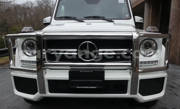 Buy Used Mercedes-Benz G–Class White Car in Gobabis in Omaheke