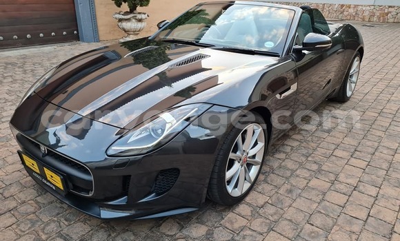 Acheter Occasion Voiture Jaguar F-Type Gris à Windhoek, Namibie Acheter Occasion Voiture Jaguar F-Type Gris à Windhoek, Namibie