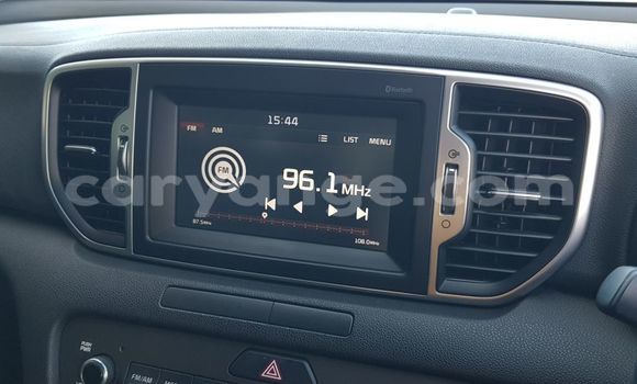 Buy Used Kia Sportage White Car in Walvis Bay in Namibia Buy Used Kia Sportage White Car in Walvis Bay in Namibia