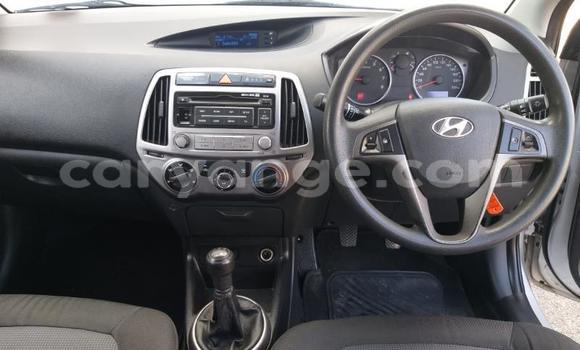 Acheter Occasion Voiture Hyundai I20 Gris à Windhoek, Namibie Acheter Occasion Voiture Hyundai I20 Gris à Windhoek, Namibie