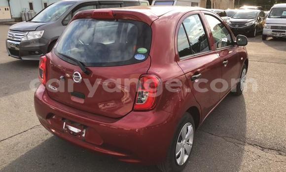 Acheter Occasion Voiture Nissan March Rouge à Grootfontein, Namibie Acheter Occasion Voiture Nissan March Rouge à Grootfontein, Namibie