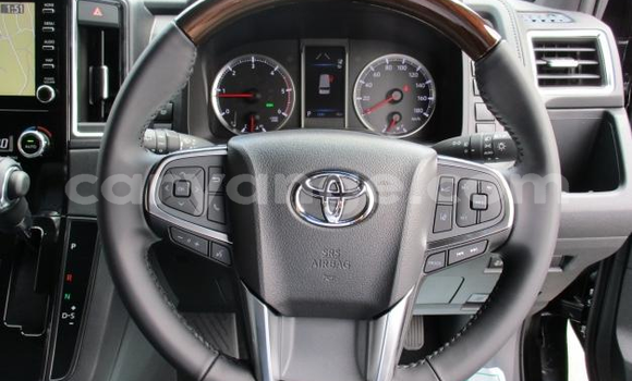 Buy Used Toyota Grand HiAce Black Car in Walvis Bay in Namibia Buy Used Toyota Grand HiAce Black Car in Walvis Bay in Namibia