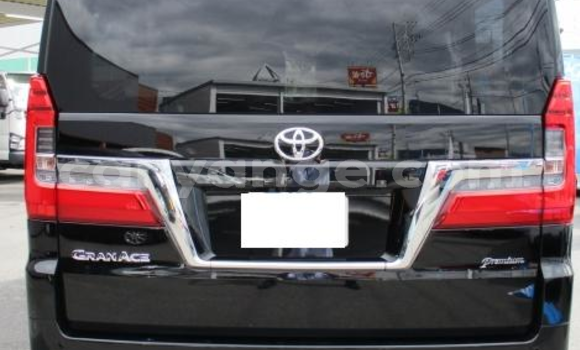 Buy Used Toyota Grand HiAce Black Car in Walvis Bay in Namibia Buy Used Toyota Grand HiAce Black Car in Walvis Bay in Namibia